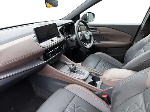 OW74DHD Nissan Qashqai 1.3 DiG-T MH 158 Tekna 5dr Xtronic Thumbnail #11