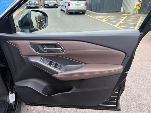 OW74DHD Nissan Qashqai 1.3 DiG-T MH 158 Tekna 5dr Xtronic Thumbnail #18