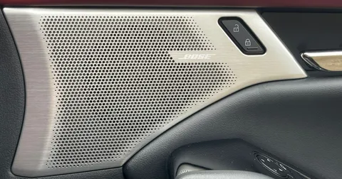 MX73ZVK Mazda Mazda3 2.0 e-Skyactiv X MHEV [186] Takumi 5dr Thumbnail #15