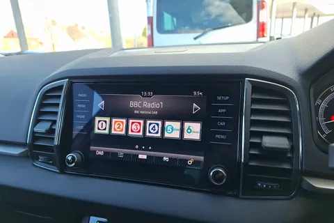 DP68NUC Škoda Karoq 1.5 TSI SE 5dr Thumbnail #17