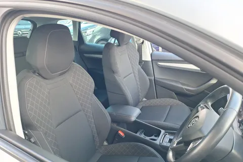 DP68NUC Škoda Karoq 1.5 TSI SE 5dr Thumbnail #41