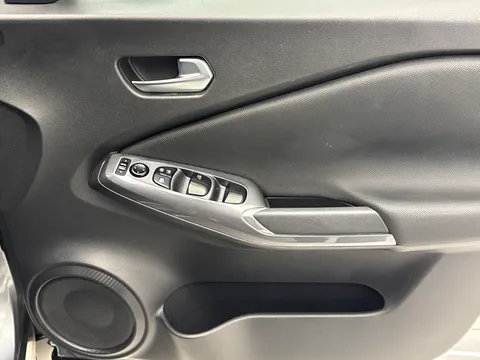 19 of 35 for Nissan Juke 1.0 DiG-T 114 Acenta 5dr