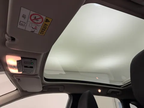 DC72MHV Nissan Qashqai 1.3 DiG-T MH N-Connecta [Glass Roof] 5dr Thumbnail #15