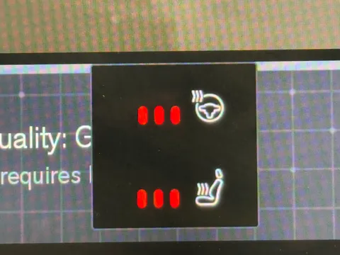 DU74WKJ Volvo XC60 2.0 B5P Plus Dark 5dr AWD Geartronic Thumbnail #29