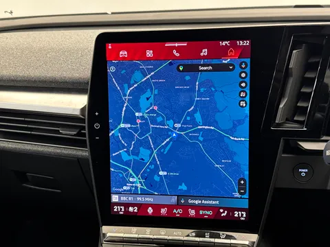 BJ74DPZ Renault Megane E-Tech EV60 160kW Techno Comfort Range 60kWh 5dr Auto Thumbnail #21