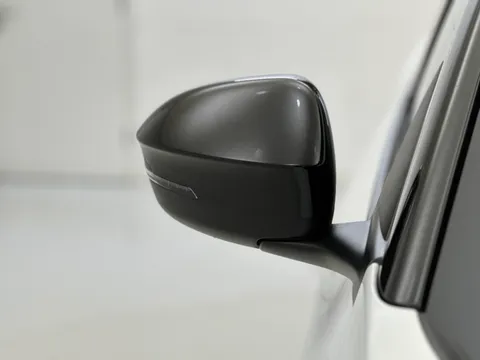 BJ74DPZ Renault Megane E-Tech EV60 160kW Techno Comfort Range 60kWh 5dr Auto Thumbnail #28