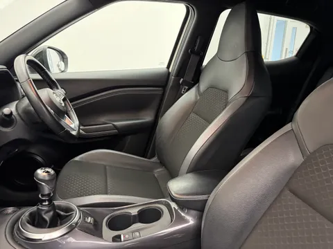 14 of 36 for Nissan Juke 1.0 DiG-T 114 N-Connecta 5dr