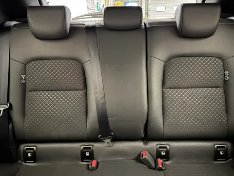 17 of 36 for Nissan Juke 1.0 DiG-T 114 N-Connecta 5dr