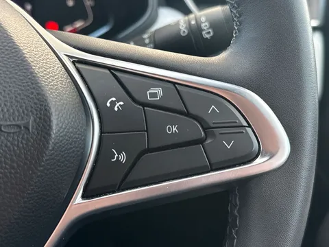 BN73ZRU Renault Clio 1.6 E-TECH full hybrid 145 Techno 5dr Auto Thumbnail #28