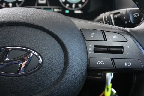 DE22NCX Hyundai i20 1.0T GDi 48V MHD SE Connect 5dr Thumbnail #24