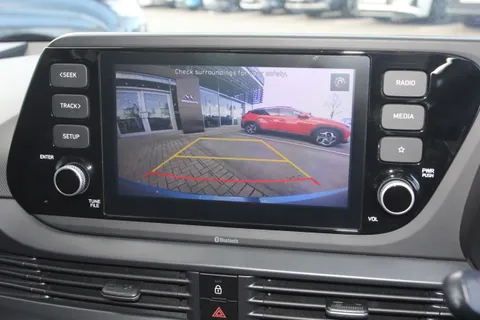 DE22NCX Hyundai i20 1.0T GDi 48V MHD SE Connect 5dr Thumbnail #31