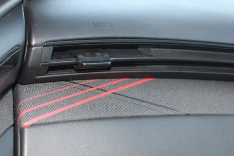 DF23GVC Hyundai Tucson 1.6 TGDi 48V MHD N Line 5dr 2WD DCT Thumbnail #11