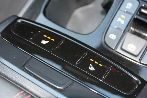 DF23GVC Hyundai Tucson 1.6 TGDi 48V MHD N Line 5dr 2WD DCT Thumbnail #25