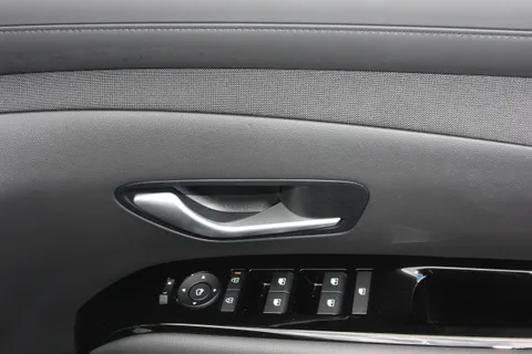 DG74CAU Hyundai Tucson 1.6T Advance 5dr Thumbnail #18