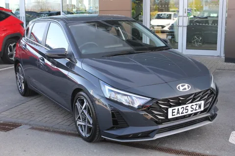 EA25SZW Hyundai i20 1.0T GDi Premium 5dr DCT Thumbnail #2