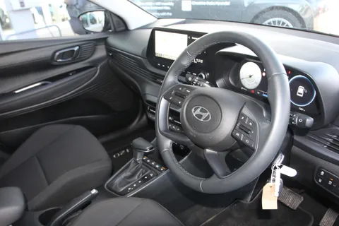 EA25SZW Hyundai i20 1.0T GDi Premium 5dr DCT Thumbnail #15