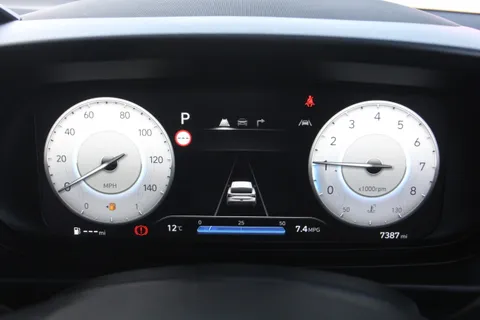 EA25SZW Hyundai i20 1.0T GDi Premium 5dr DCT Thumbnail #17