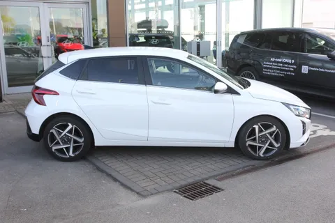 EA25YTK Hyundai i20 1.0T GDi Premium 5dr Thumbnail #6