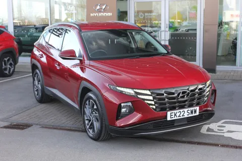 EK22SWW Hyundai Tucson 1.6 TGDi 48V MHD Premium 5dr 2WD DCT Thumbnail #2