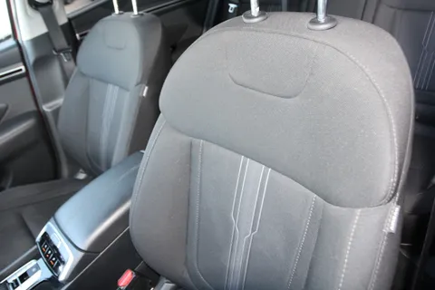 EK22SWW Hyundai Tucson 1.6 TGDi 48V MHD Premium 5dr 2WD DCT Thumbnail #12