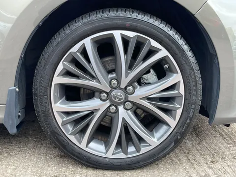 MD72LAO Toyota Yaris 1.5 Hybrid Excel 5dr CVT Thumbnail #10