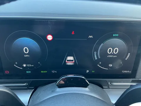 EN74ZZT Hyundai Kona 1.6 Hybrid 129 Ultimate 5dr DCT Thumbnail #12