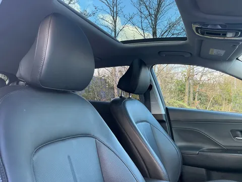 EN74ZZT Hyundai Kona 1.6 Hybrid 129 Ultimate 5dr DCT Thumbnail #16