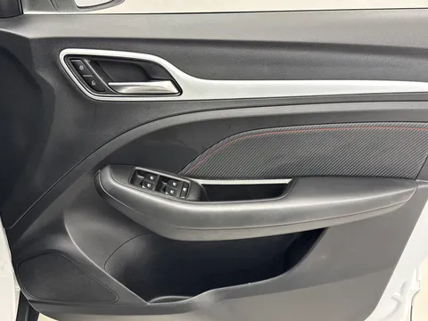 DN23XPM Mg Motor Uk Zs 1.5 VTi-TECH Excite 5dr Thumbnail #16