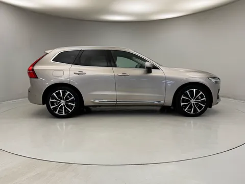 RA74LPK Volvo XC60 2.0 B5P Ultra Dark 5dr AWD Geartronic Thumbnail #5