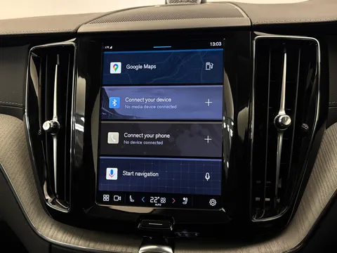 RA74LPK Volvo XC60 2.0 B5P Ultra Dark 5dr AWD Geartronic Thumbnail #28