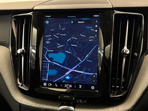 RA74LPK Volvo XC60 2.0 B5P Ultra Dark 5dr AWD Geartronic Thumbnail #29