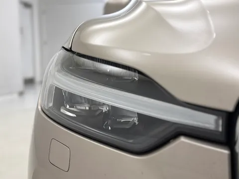 RA74LPK Volvo XC60 2.0 B5P Ultra Dark 5dr AWD Geartronic Thumbnail #38