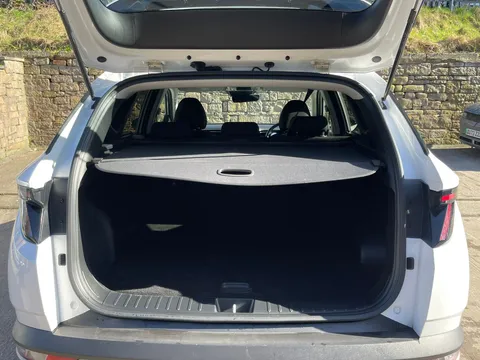 BF72FYY Hyundai Tucson 1.6 TGDi SE Connect 5dr 2WD Thumbnail #26