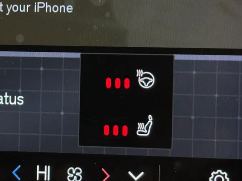 ND72BUP Volvo XC60 2.0 B4P Plus Dark 5dr Geartronic Thumbnail #30