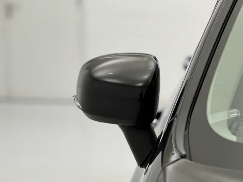 ND72BUP Volvo XC60 2.0 B4P Plus Dark 5dr Geartronic Thumbnail #33