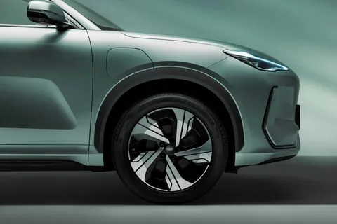 Geely Ex5 160kW Max 60kWh 5dr Auto  Thumbnail #3