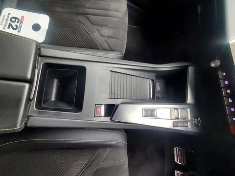 MC72EPX Peugeot 408 1.2 PureTech GT 5dr EAT8 Thumbnail #10