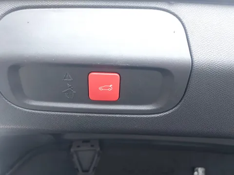 MC72EPX Peugeot 408 1.2 PureTech GT 5dr EAT8 Thumbnail #13