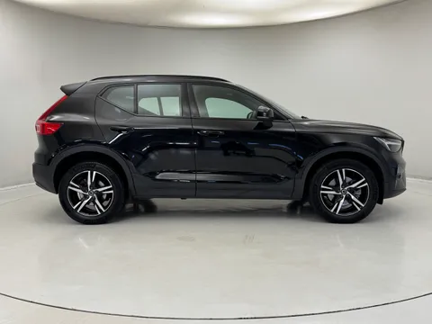 DX23LYA Volvo XC40 2.0 B3P Plus Dark 5dr Auto Thumbnail #5