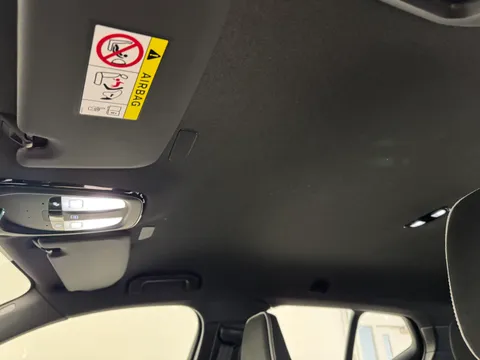 DX23LYA Volvo XC40 2.0 B3P Plus Dark 5dr Auto Thumbnail #15