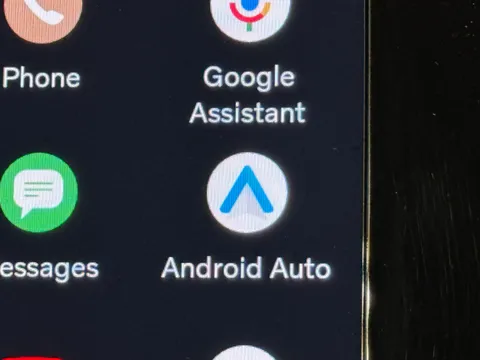 DX23LYA Volvo XC40 2.0 B3P Plus Dark 5dr Auto Thumbnail #30