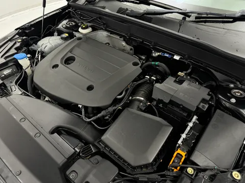 DX23LYA Volvo XC40 2.0 B3P Plus Dark 5dr Auto Thumbnail #34