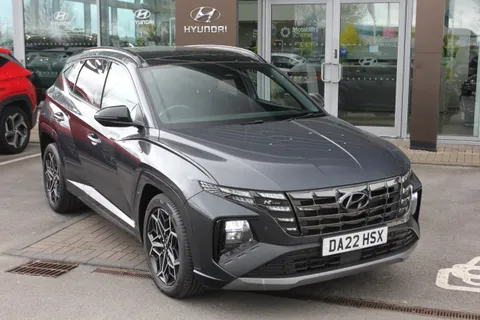 DA22HSX Hyundai Tucson 1.6 TGDi N Line S 5dr 2WD Thumbnail #2
