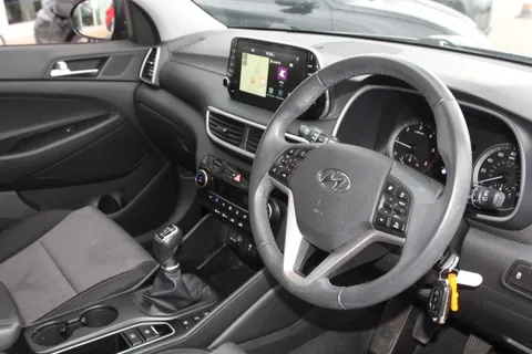 DG21RWZ Hyundai Tucson 1.6 CRDi 48V MHD SE Nav 5dr 2WD Thumbnail #15