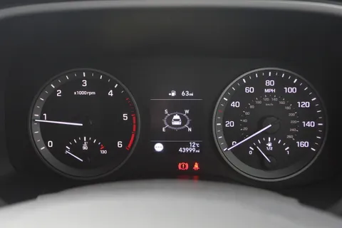 DG21RWZ Hyundai Tucson 1.6 CRDi 48V MHD SE Nav 5dr 2WD Thumbnail #17