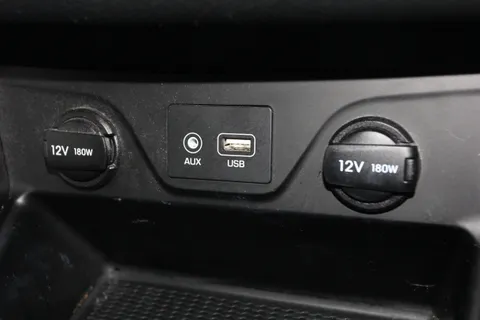 DG21RWZ Hyundai Tucson 1.6 CRDi 48V MHD SE Nav 5dr 2WD Thumbnail #23