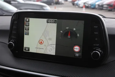 DG21RWZ Hyundai Tucson 1.6 CRDi 48V MHD SE Nav 5dr 2WD Thumbnail #26