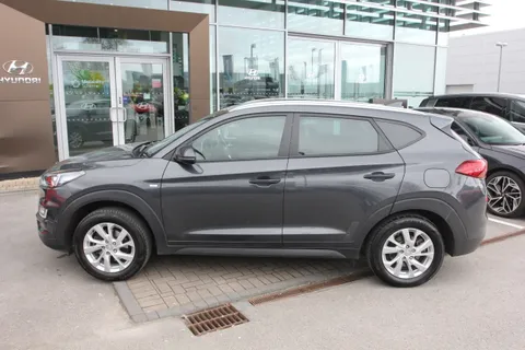 DG21RWZ Hyundai Tucson 1.6 CRDi 48V MHD SE Nav 5dr 2WD Thumbnail #30