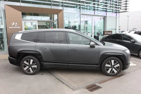 DG75AXX Hyundai Ioniq 9 226kW Ultimate 110kWh 5dr AWD Auto Thumbnail #6