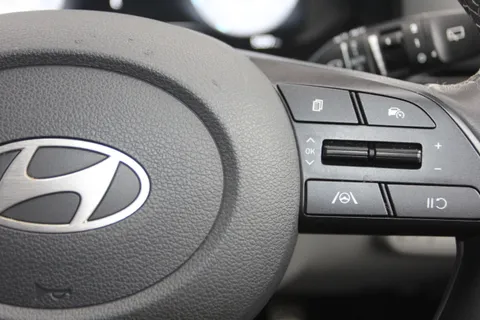 EA74DRZ Hyundai Bayon 1.0 TGDi Ultimate 5dr DCT Thumbnail #21